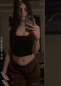 Lena Devis - Image 145