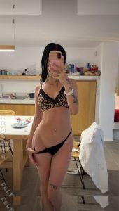 Lena Devis - Image 121