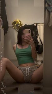 Lena Devis - Image 106
