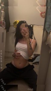 Lena Devis - Image 103