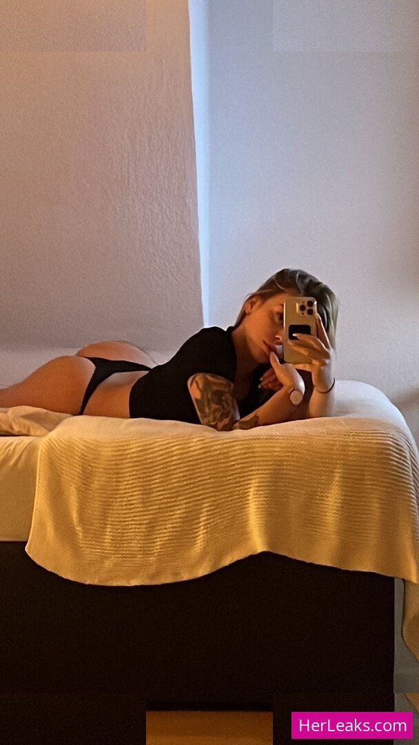 Leyla Petrow - Image 20