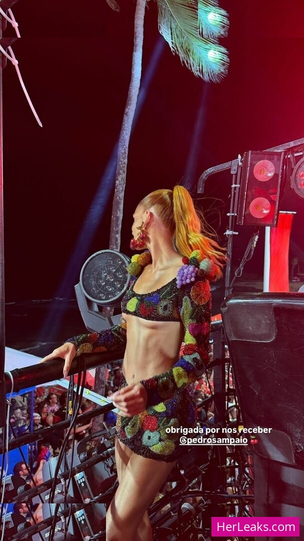 Marina Ruy Barbosa - Image 104