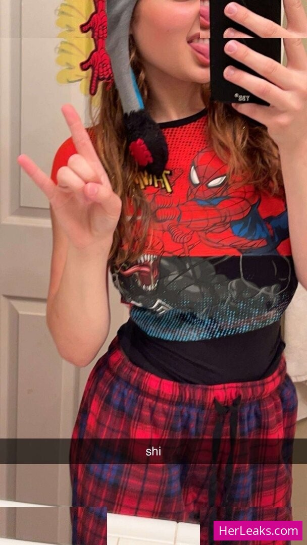 Sara Dobrik - Image 113