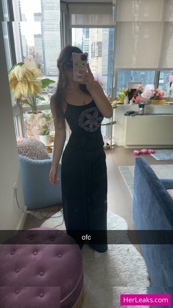 Sara Dobrik - Image 84