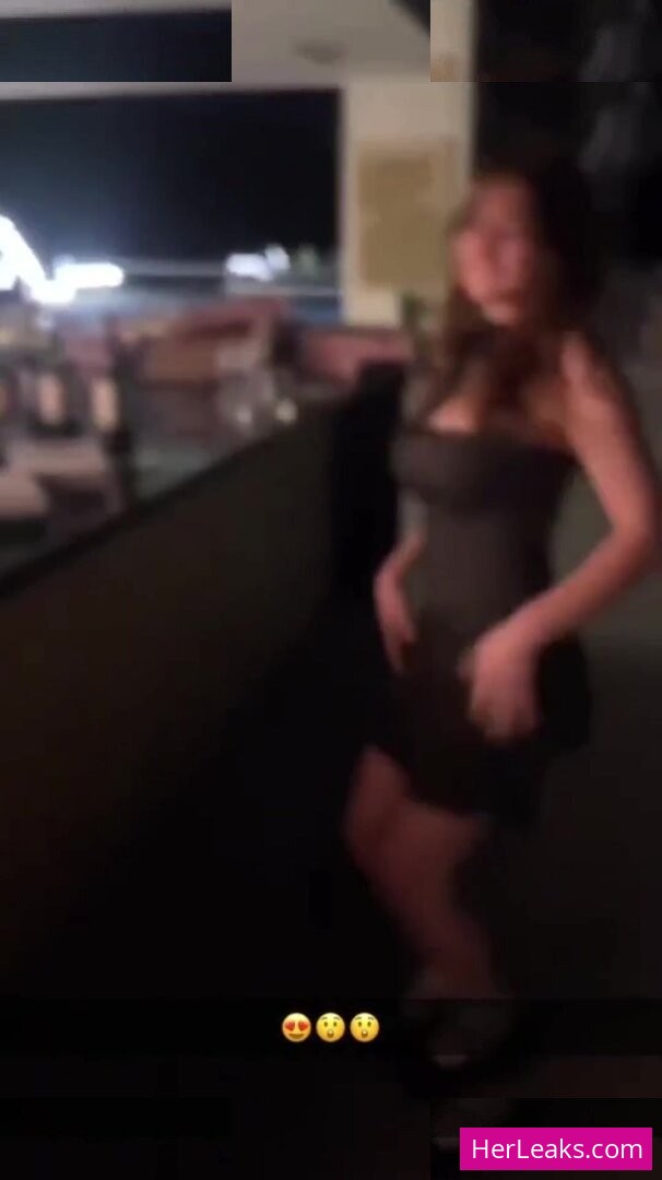Sara Dobrik - Image 67