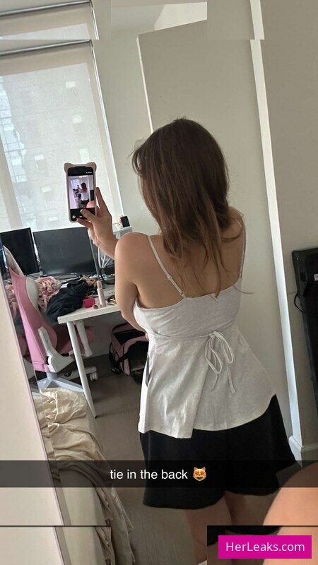 Sara Dobrik - Image 22